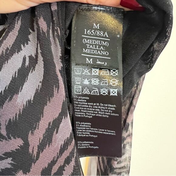 ALLSAINTS Elia Animal Print Long Sleeve Mesh Bodysuit Top Sz Medium Black Grey - Picture 8 of 9